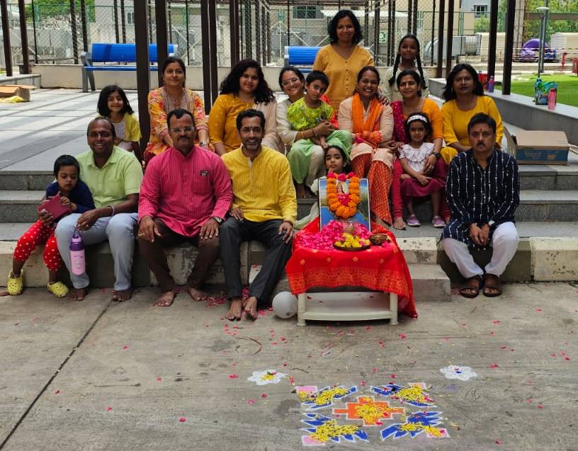 Entire Toli